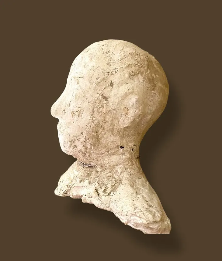 silence sculpture elgaiar studio.webp
